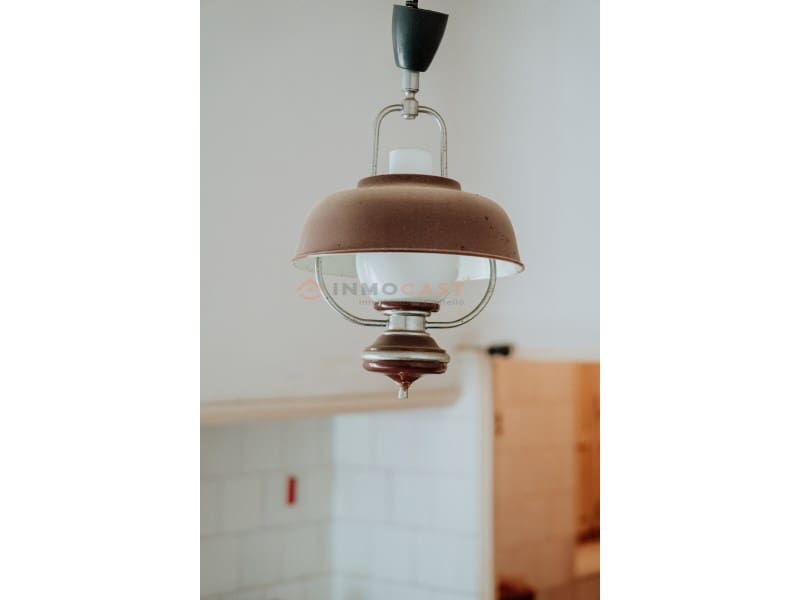 10 bedroom Villa for sale in Canals with pool - € 460,000 (Ref: 9634846)