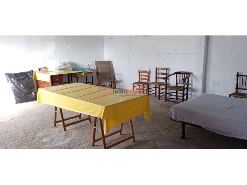 2 soveværelse Finca/Landehus til salg i L'Olleria - € 60.000 (Ref: 9634847)