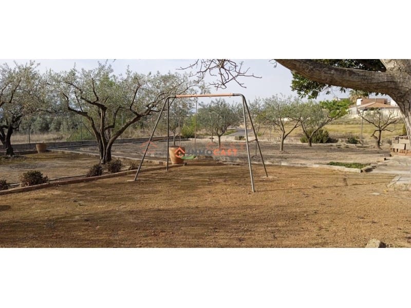 2 soveværelse Finca/Landehus til salg i L'Olleria - € 60.000 (Ref: 9634847)