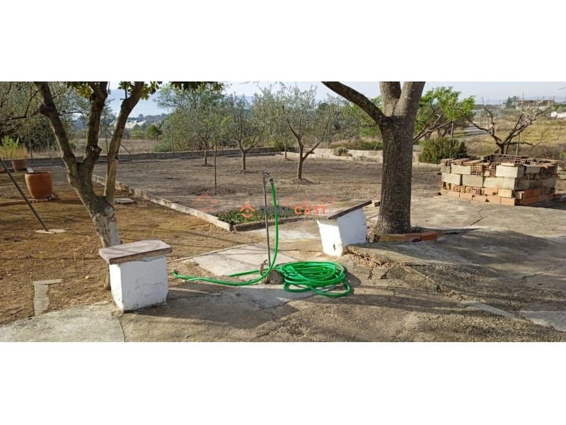 2 soveværelse Finca/Landehus til salg i L'Olleria - € 60.000 (Ref: 9634847)