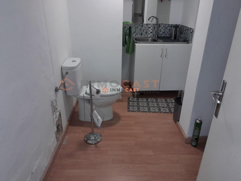 2 bedroom Commercial for sale in Ontinyent - € 69,000 (Ref: 9634850)