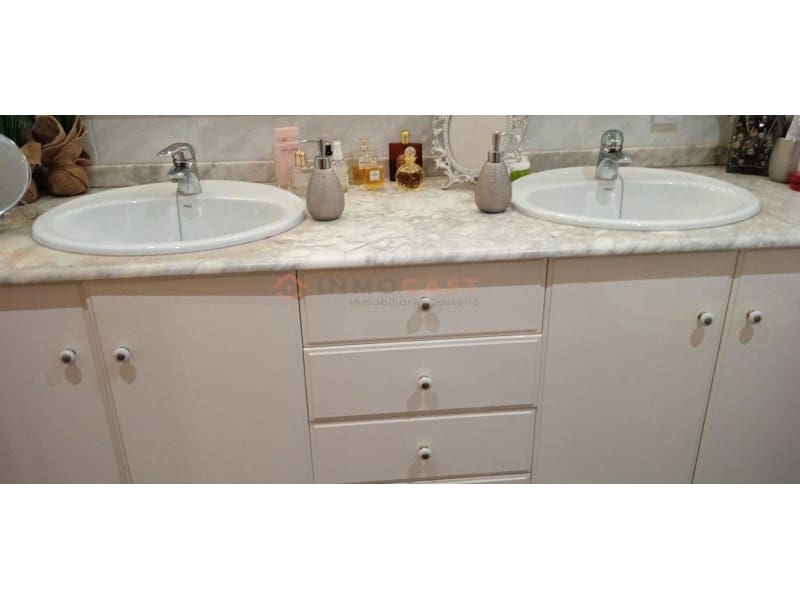 5 quarto Casa em Banda para venda em Aielo de Malferit - 175 000 € (Ref: 9634851)