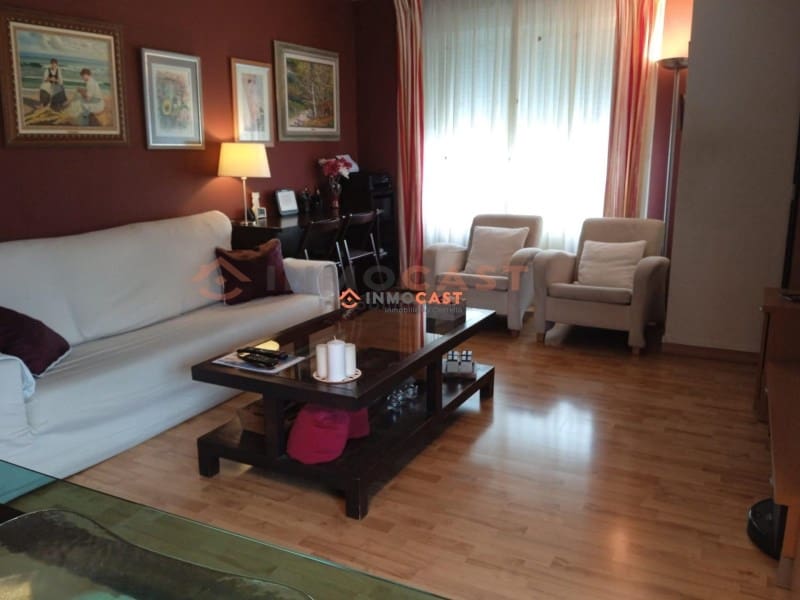 3 quarto Apartamento para venda em Alcoy / Alcoi - 199 000 € (Ref: 9634852)
