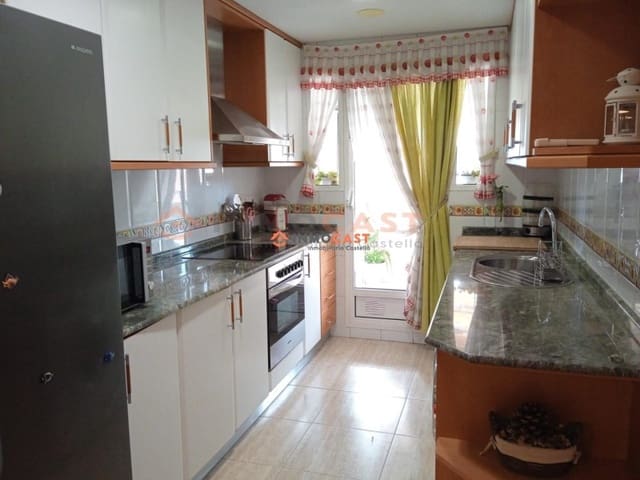 3 quarto Apartamento para venda em Alcoy / Alcoi - 199 000 € (Ref: 9634852)