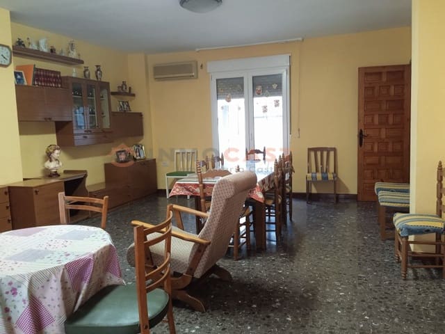 Casa de 4 habitaciones en Palomar en venta con garaje - 160.000 € (Ref: 9634855)