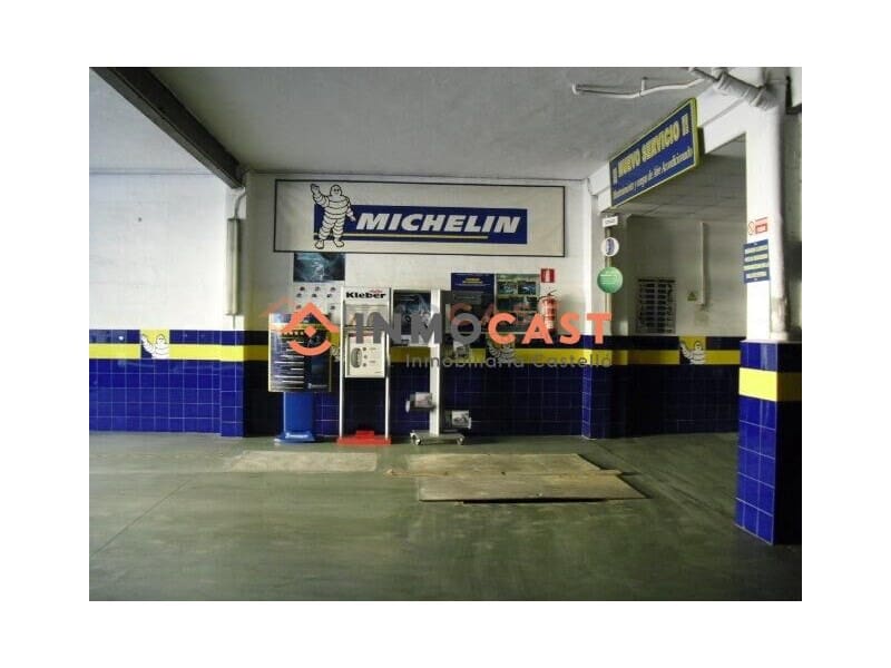 Kommersiell till salu i L'Olleria - 130 000 € (Ref: 9634857)