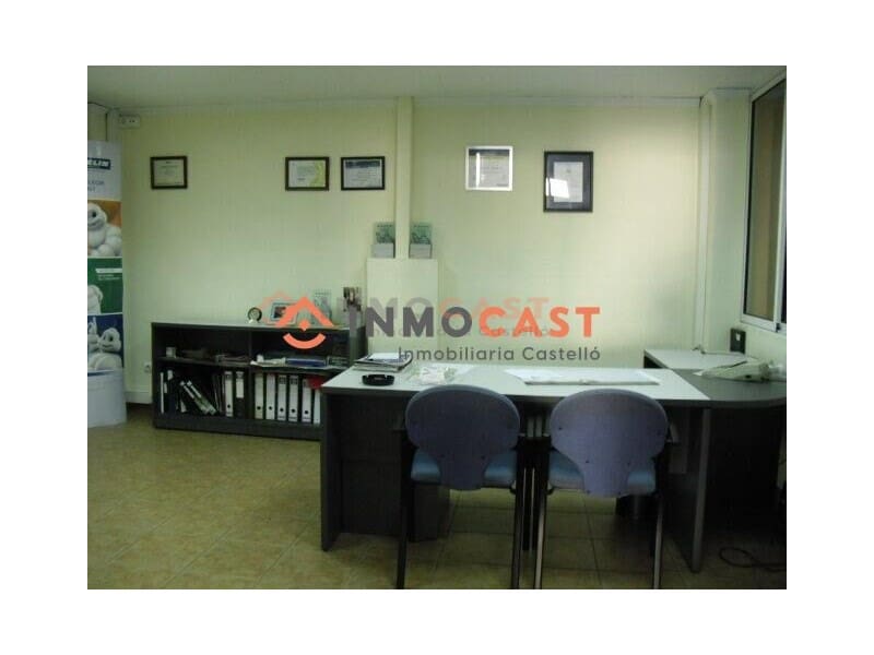 Kommersiell till salu i L'Olleria - 130 000 € (Ref: 9634857)