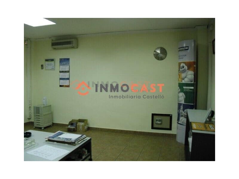 Kommersiell till salu i L'Olleria - 130 000 € (Ref: 9634857)