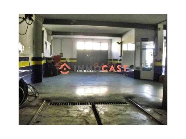 Commercial for sale in L'Olleria - € 130,000 (Ref: 9634857)