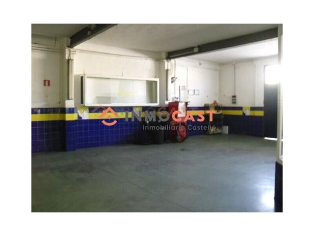 Commercial for sale in L'Olleria - € 130,000 (Ref: 9634857)