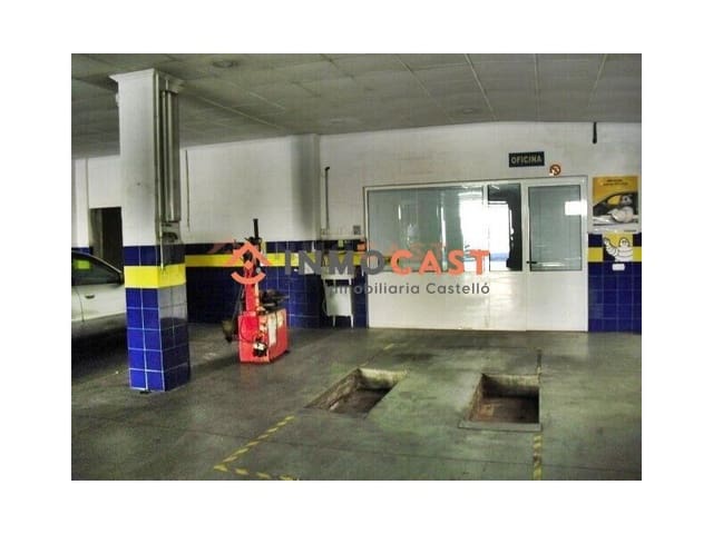 Commercial for sale in L'Olleria - € 130,000 (Ref: 9634857)