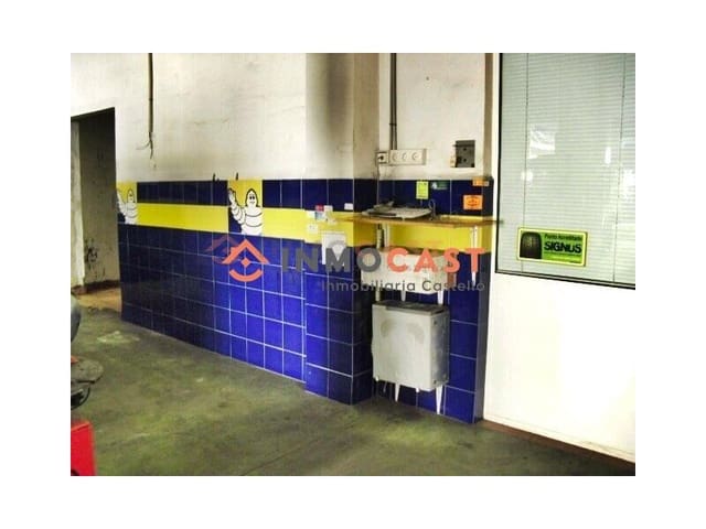 Commercial for sale in L'Olleria - € 130,000 (Ref: 9634857)