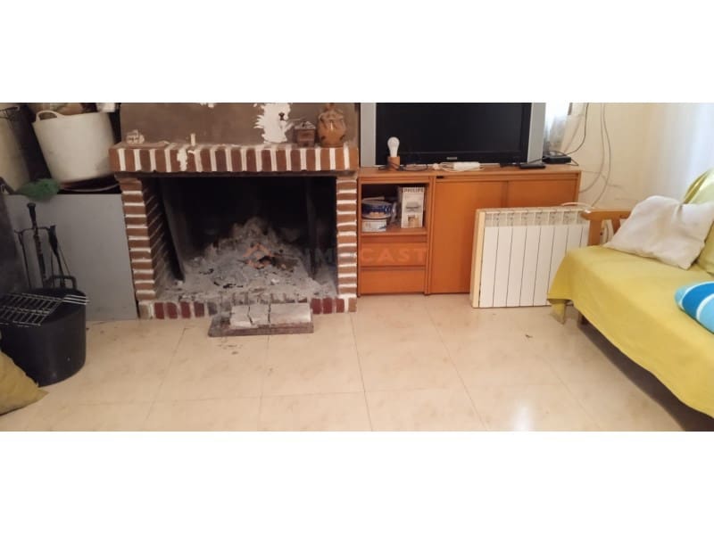 3 bedroom Villa for sale in L'Olleria - € 160,000 (Ref: 9634860)