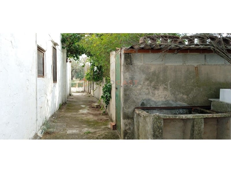 3 bedroom Villa for sale in L'Olleria - € 160,000 (Ref: 9634860)