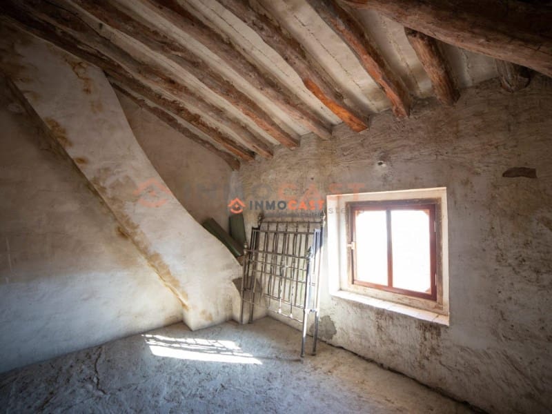5 Zimmer Haus zu verkaufen in L'Olleria - 120.000 € (Ref: 9634861)