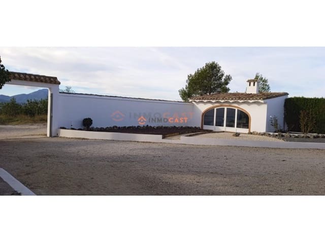 4 quarto Moradia para venda em Llutxent com piscina garagem - 205 000 € (Ref: 9634864)