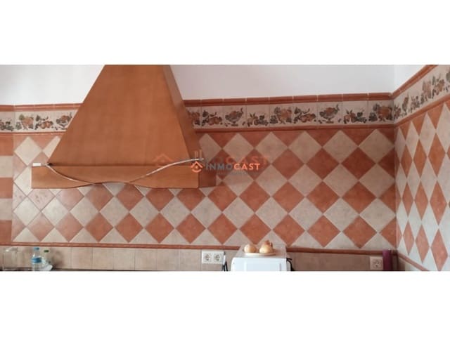 4 quarto Moradia para venda em Llutxent com piscina garagem - 205 000 € (Ref: 9634864)