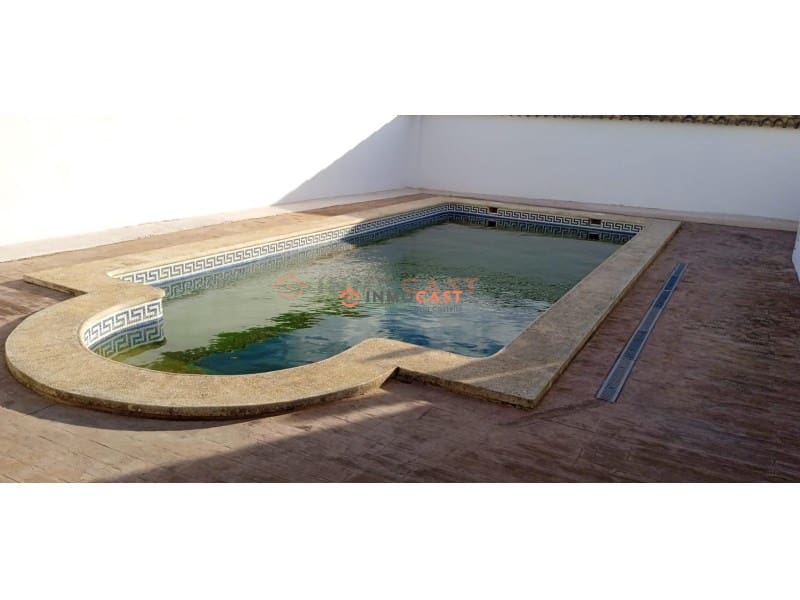 4 makuuhuone Huvila myytävänä paikassa Llutxent mukana uima-altaan 
autotalli - 205 000 € (Ref: 9634864)