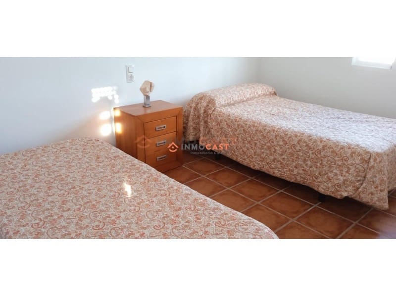 4 makuuhuone Huvila myytävänä paikassa Llutxent mukana uima-altaan 
autotalli - 205 000 € (Ref: 9634864)