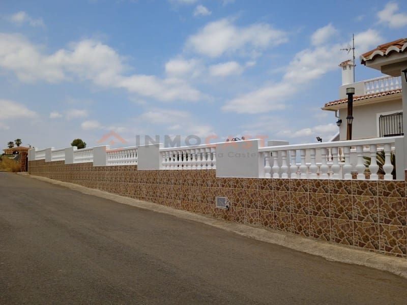 6 slaapkamer Villa te koop in Beniganim met zwembad garage - € 300.000 (Ref: 9634866)