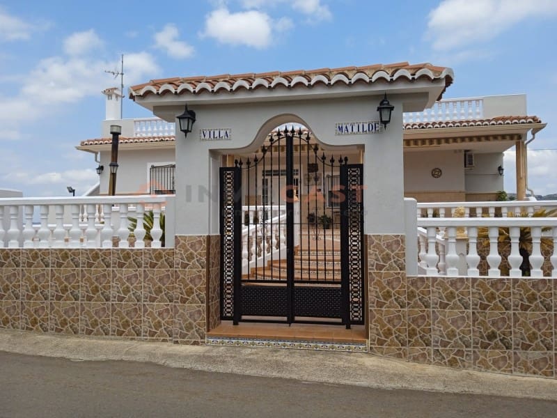 6 slaapkamer Villa te koop in Beniganim met zwembad garage - € 300.000 (Ref: 9634866)