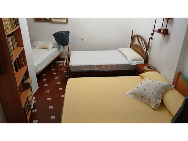 4 makuuhuone Huvila myytävänä paikassa L'Olleria - 90 000 € (Ref: 9634869)