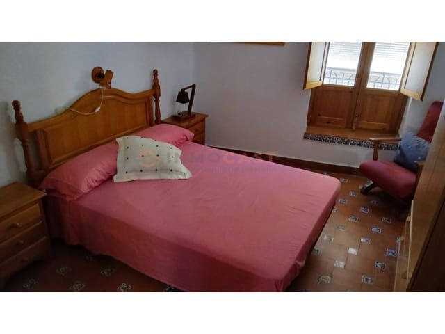 4 makuuhuone Huvila myytävänä paikassa L'Olleria - 90 000 € (Ref: 9634869)