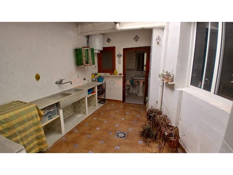 4 makuuhuone Huvila myytävänä paikassa L'Olleria - 90 000 € (Ref: 9634869)