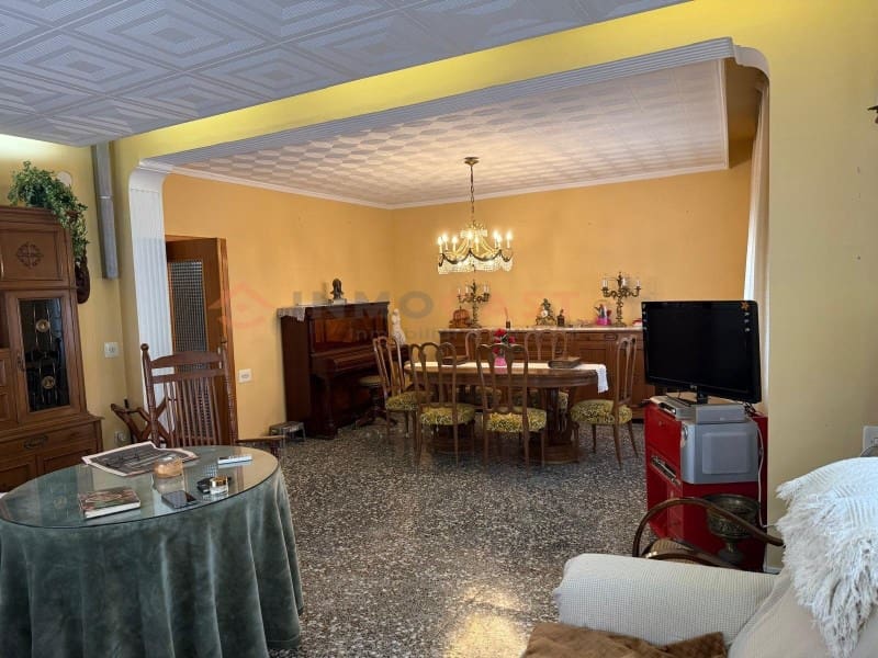 Piso de 4 habitaciones en Agullent en venta - 118.750 € (Ref: 9634872)