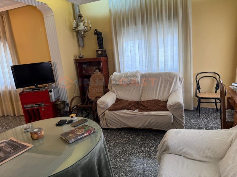 Piso de 4 habitaciones en Agullent en venta - 118.750 € (Ref: 9634872)