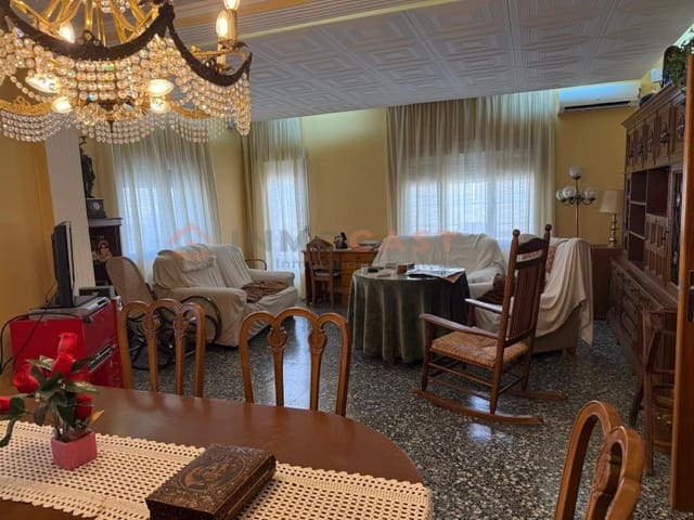 Piso de 4 habitaciones en Agullent en venta - 118.750 € (Ref: 9634872)
