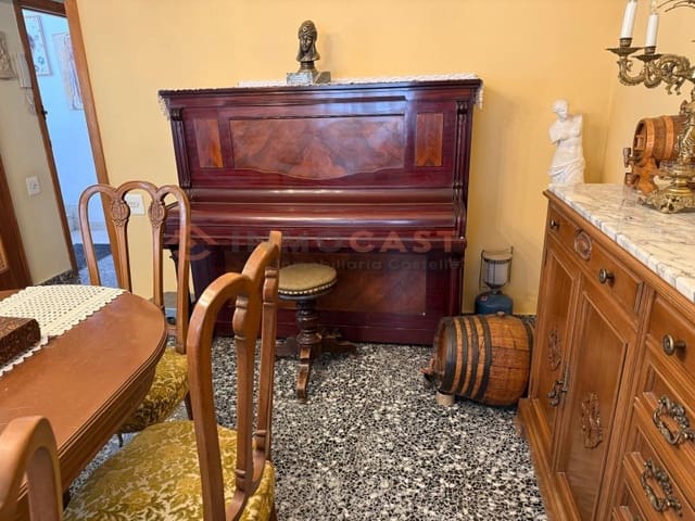 Piso de 4 habitaciones en Agullent en venta - 118.750 € (Ref: 9634872)