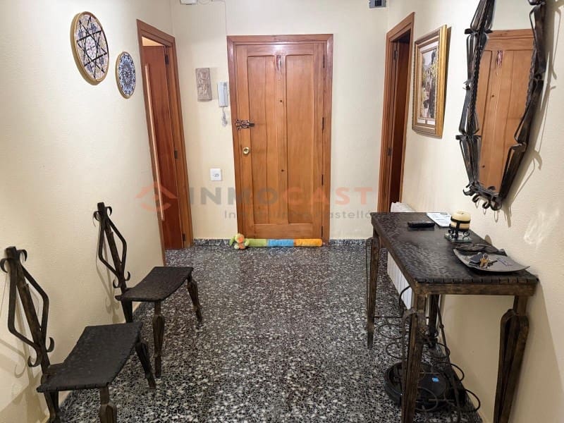 Piso de 4 habitaciones en Agullent en venta - 118.750 € (Ref: 9634872)