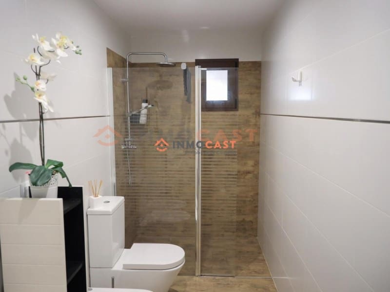 4 bedroom Villa for sale in L'Olleria with pool garage - € 300,000 (Ref: 9634874)