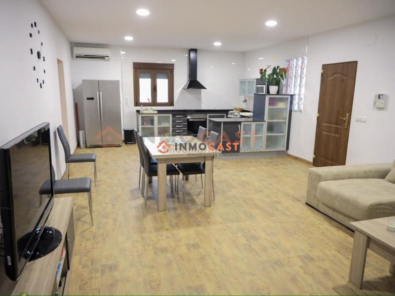 4 bedroom Villa for sale in L'Olleria with pool garage - € 300,000 (Ref: 9634874)