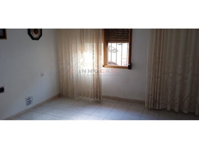 5 chambre Maison de Ville à vendre à L'Olleria - 120 000 € (Ref: 9634875)