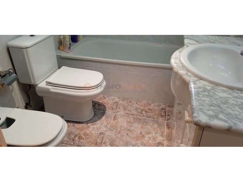 Maison de Ville à vendre à L'Olleria - 190 000 € (Ref: 9634877)