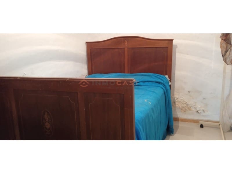 2 bedroom Townhouse for sale in Sempere - € 30,000 (Ref: 9634878)