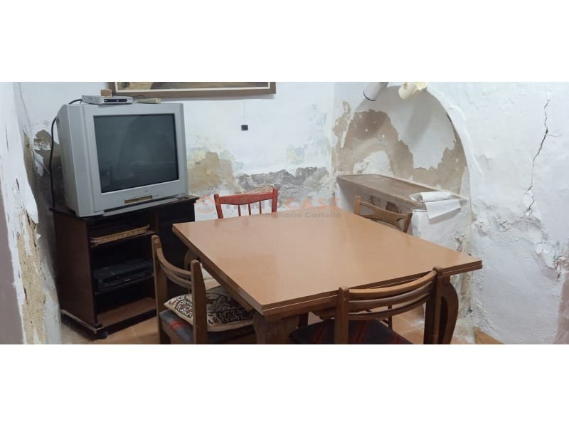 2 bedroom Townhouse for sale in Sempere - € 30,000 (Ref: 9634878)