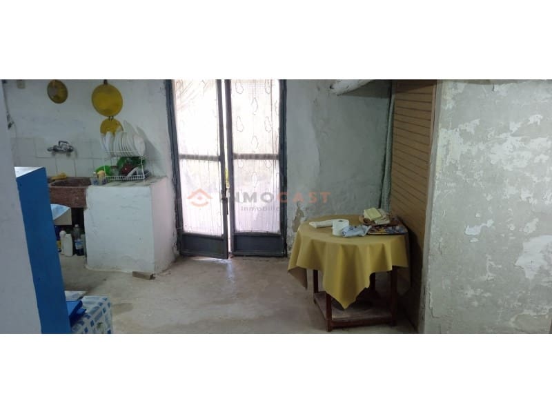 2 bedroom Townhouse for sale in Sempere - € 30,000 (Ref: 9634878)