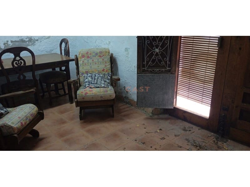 2 bedroom Townhouse for sale in Sempere - € 30,000 (Ref: 9634878)