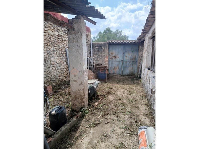 2 bedroom Townhouse for sale in Sempere - € 30,000 (Ref: 9634878)