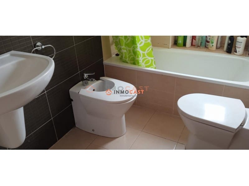 2 bedroom Penthouse for sale in L'Olleria with garage - € 115,000 (Ref: 9634882)