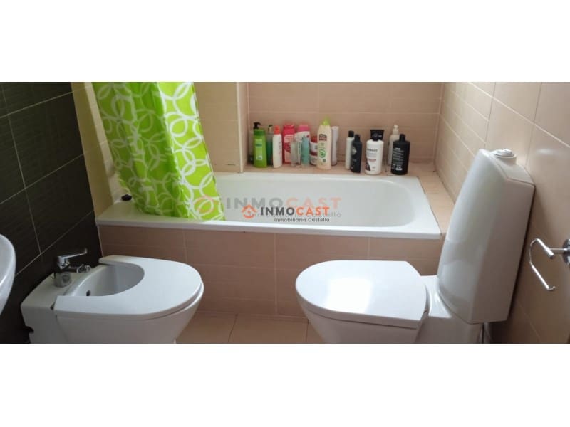 2 bedroom Penthouse for sale in L'Olleria with garage - € 115,000 (Ref: 9634882)