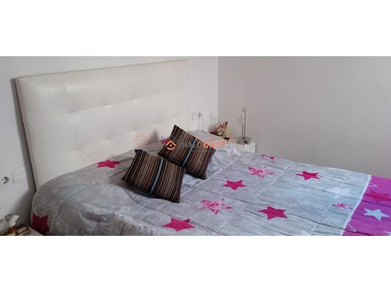 2 bedroom Penthouse for sale in L'Olleria with garage - € 115,000 (Ref: 9634882)