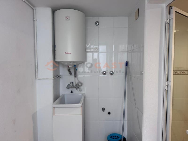 3 bedroom Flat for sale in L'Olleria - € 125,000 (Ref: 9634887)