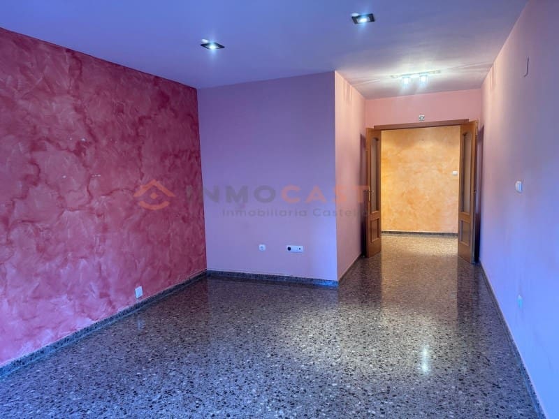 3 bedroom Flat for sale in L'Olleria - € 125,000 (Ref: 9634887)