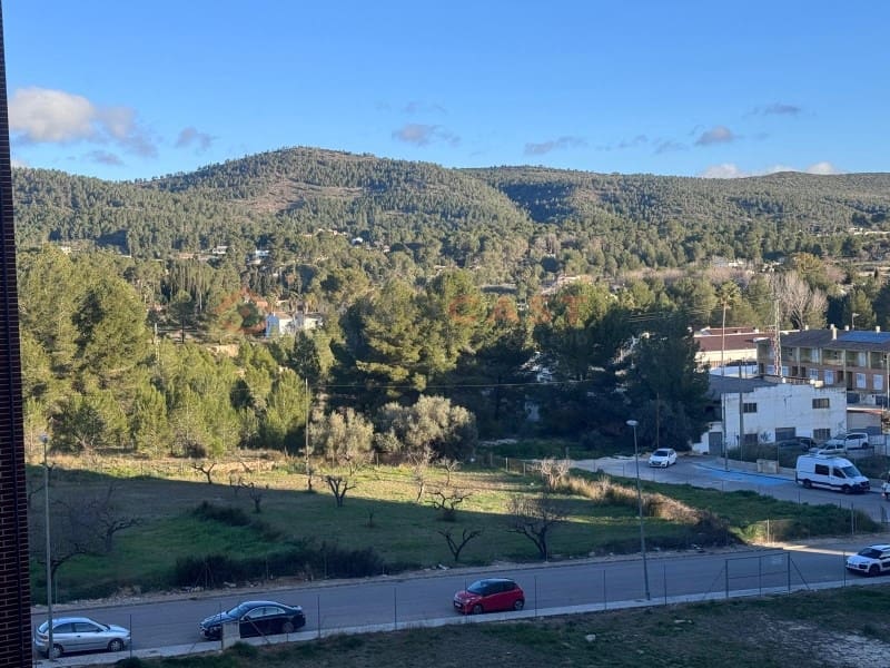 3 bedroom Flat for sale in L'Olleria - € 125,000 (Ref: 9634887)