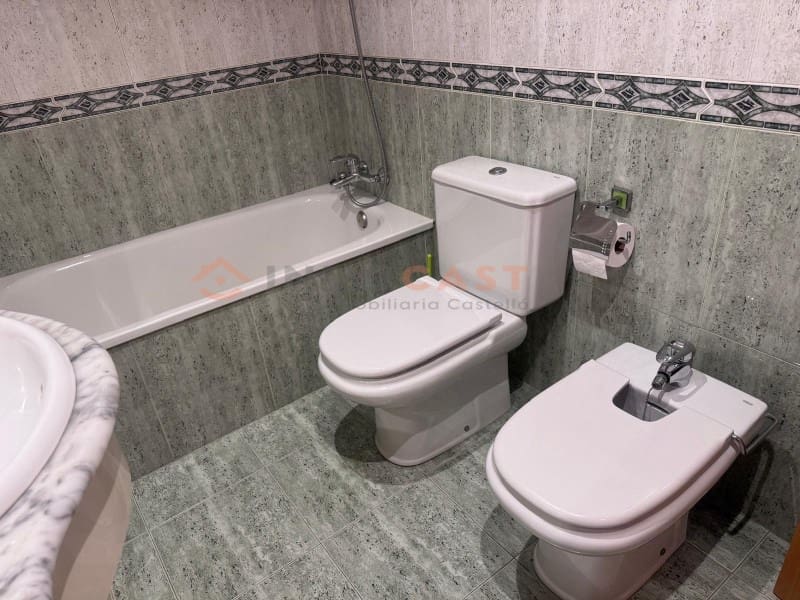 3 bedroom Flat for sale in L'Olleria - € 125,000 (Ref: 9634887)