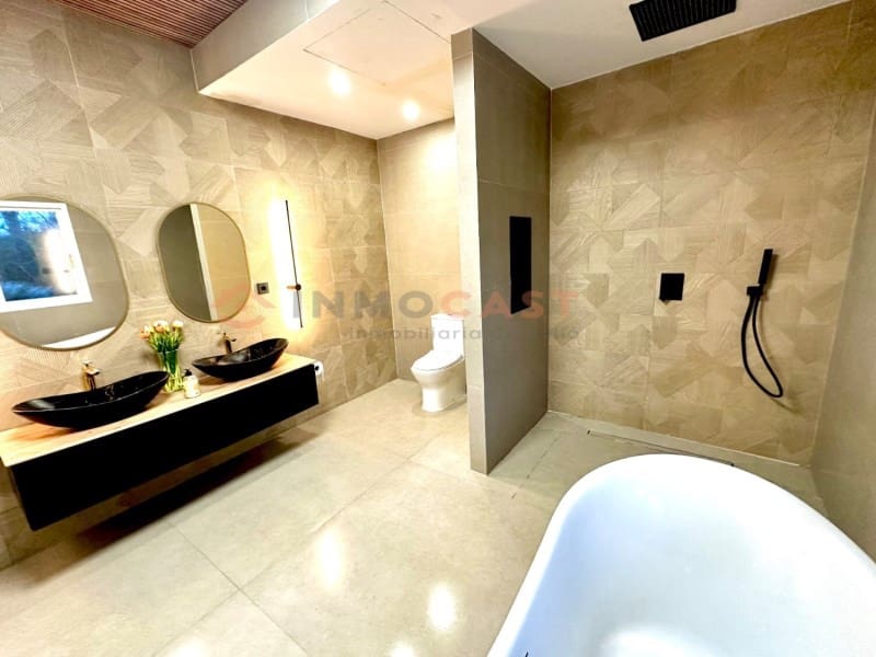 7 sovrum Villa till salu i Betera med pool garage - 990 000 € (Ref: 9634889)